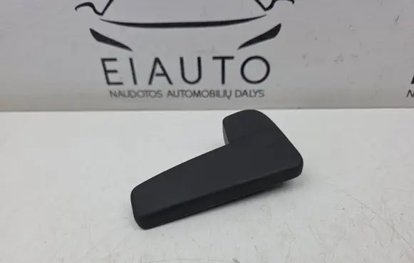 Volkswagen PASSAT B8 Engine bonnet (hood) release handle 3C2823533
