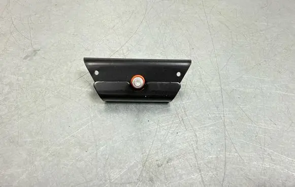 BMW 3 G20 G21 Battery bracket 6832664