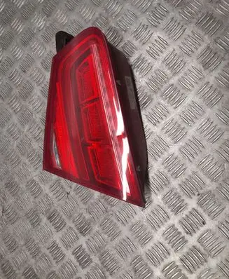 Audi A8 S8 D4 4H Tailgate rear/tail lights 4H0945094A