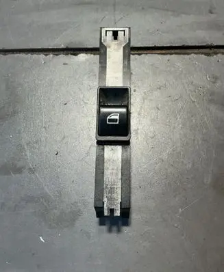 BMW 3 E46 Electric window control switch 61318381511 03120320
