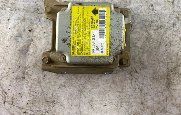 Mitsubishi Pajero Sport I Airbag control unit/module Mr530002