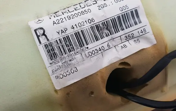 Mercedes-Benz S W221 Rear seat A2219200850