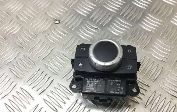 Mercedes-Benz GL X166 Head unit multimedia control A1669002609