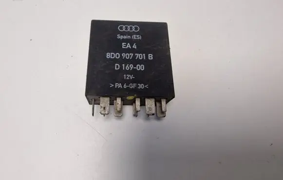 Audi A6 S6 C5 4B Other relay 8D0907701B