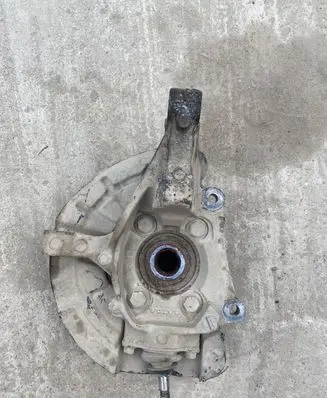 Volvo S80 Front wheel hub