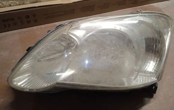 Toyota Avensis T250 Headlight/headlamp UPM60GF20