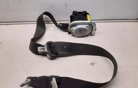 Mazda 6 Front seatbelt TKAF2EH777
