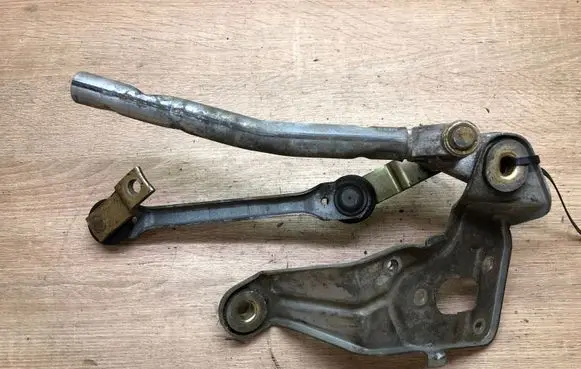 Volkswagen Phaeton Front wiper linkage 3D1955023C