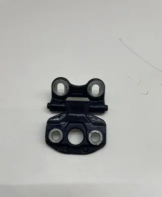 Mercedes-Benz E W210 Rear door upper hinge