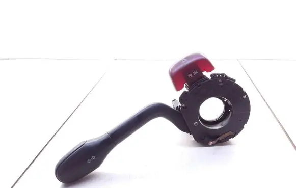 Volkswagen PASSAT B3 Indicator stalk VW104