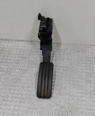 Renault Megane III Accelerator throttle pedal 180020022R