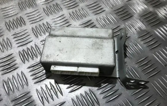 Mazda 323 F ABS control unit/module bc6b67650a 0ddaa0