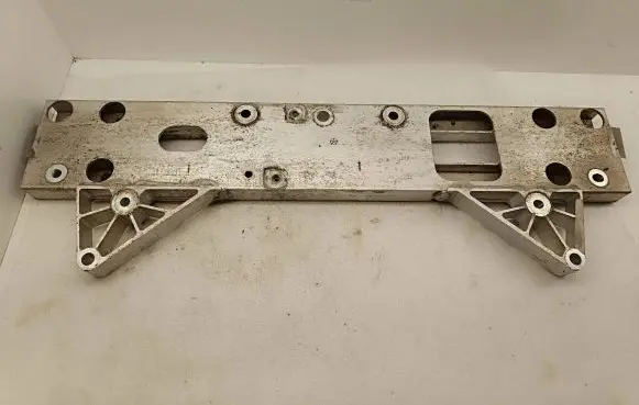 Chrysler Pacifica Steering rack mounting bracket 68223606AC 82883273
