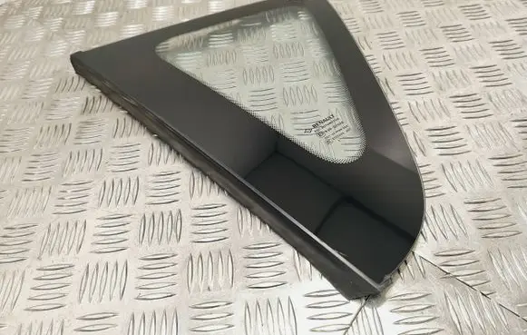 Renault Scenic III - Grand scenic III Rear side window 43R00048 E000255 DOT24M188AS2