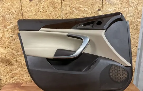 Opel Insignia A Front door card panel trim 13277441 00295436 79ME34