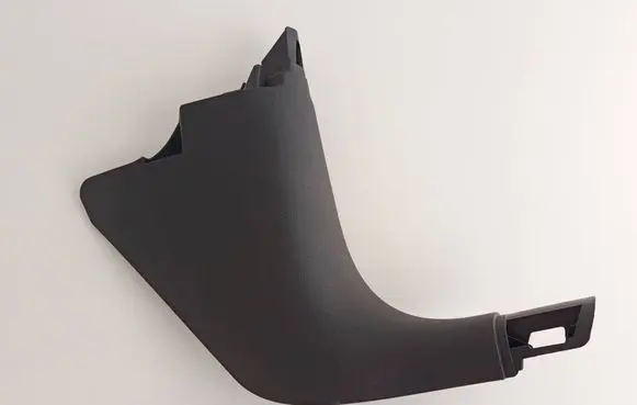 Foot area side trim