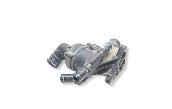 Nissan X-Trail T32 Thermostat/thermostat housing 