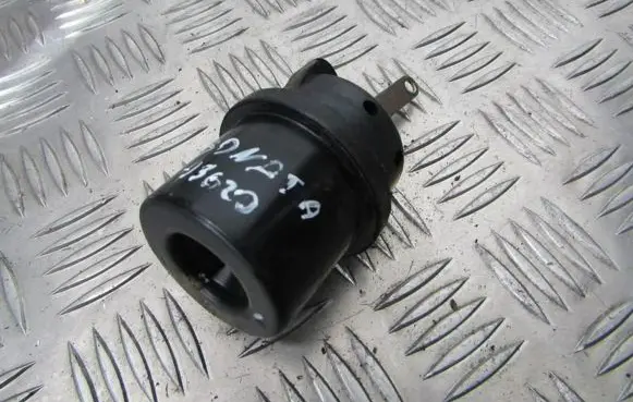 Valve vacuum