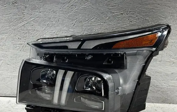 Hyundai Santa Fe Headlight/headlamp 92101S2 92180S2600
