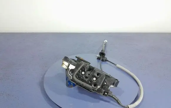 Front door lock