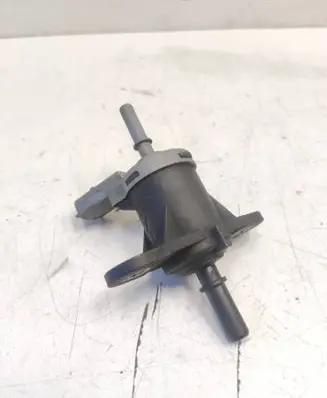 Renault Trafic II (X83) Electromagnetic valve 208853765R