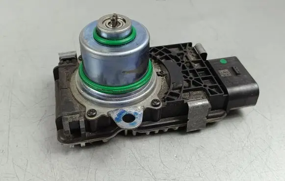 Jeep Grand Cherokee WL Gearbox-reducer motor 0132805048