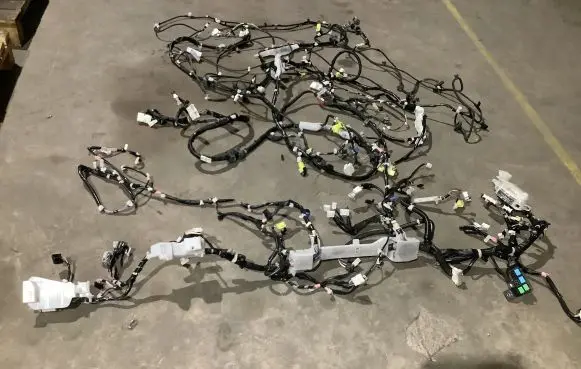 Toyota Prius (XW50) Right interior wiring harness 897B047060 8610147E70B 8630047160