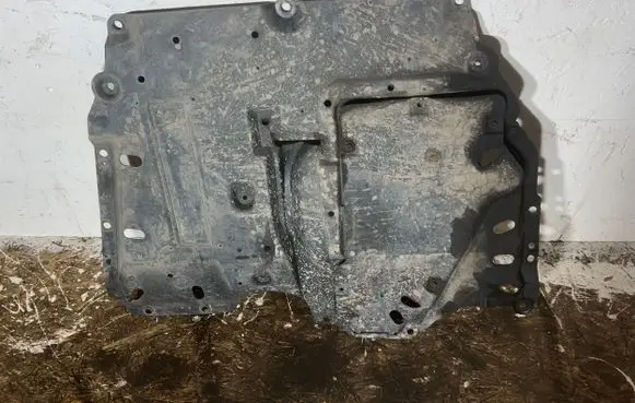 Mitsubishi ASX Engine splash shield/under tray 5379A259