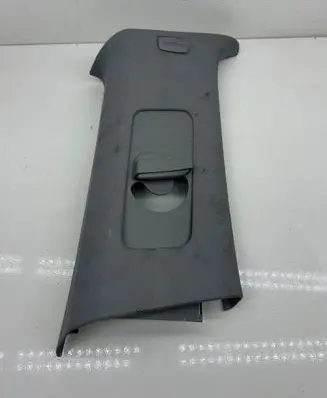 Porsche Cayenne (9PA) (C) pillar trim 7L5867241 Z770