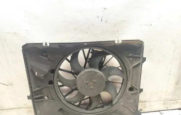 BMW 3 E90 E91 Fan set 7563259 0130303940 3135103596