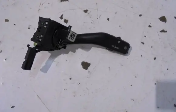 Skoda Octavia Mk2 (1Z) Wiper control stalk 1K0953519C