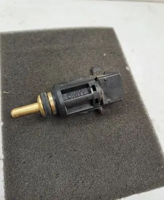 Coolant temperature sensor