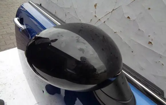 Mini One - Cooper Coupe R56 Front door electric wing mirror
