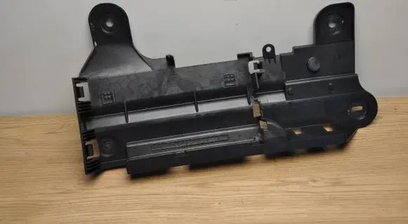 Battery tray