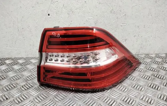 Mercedes-Benz ML W166 Rear/tail lights A1669063201