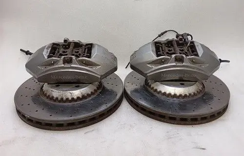 Mercedes-Benz S C217 Front Brake Caliper Pad/Carrier A2224215198