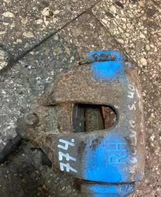 Volvo S40 Front brake caliper