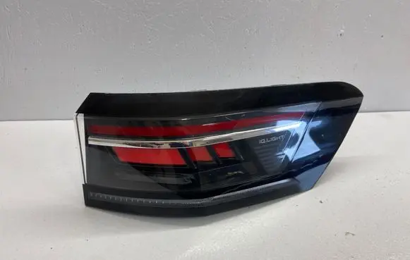Volkswagen PASSAT B9 Rear/tail lights 3J0945208 70574F 243380990