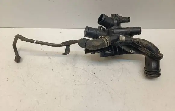 Peugeot 3008 I Thermostat 