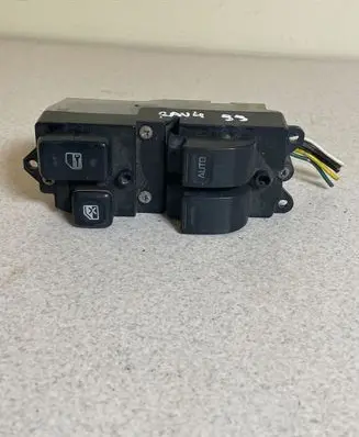 Toyota RAV 4 (XA10) Electric window control switch