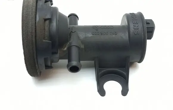 Jaguar XJ X308 Valve vacuum 023906283