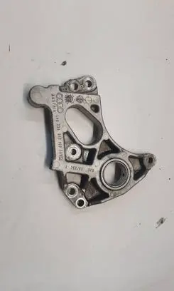 Audi Q7 4L other engine part 057109583D