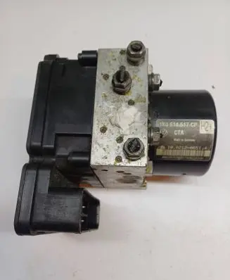 Skoda Octavia Mk2 (1Z) ABS Pump 1K0907379BE 1K0614517CP 10096103433