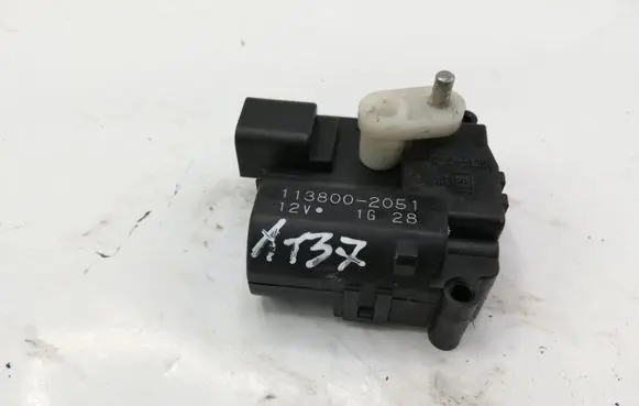 Toyota Corolla Verso E121 Air flap motor/actuator 1138002051