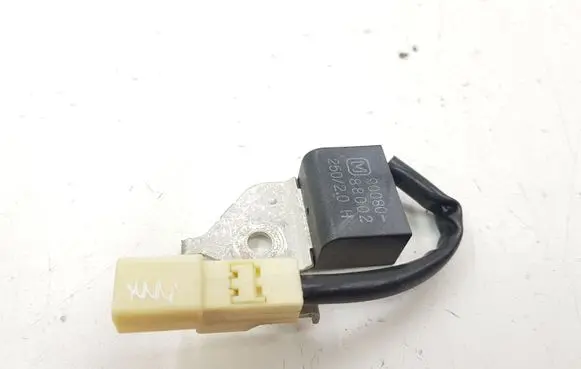 Toyota Avensis T250 Sensor 9008088002