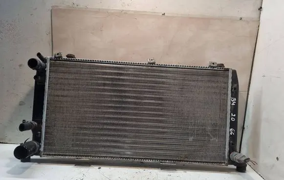 Audi 80 90 S2 B4 Coolant radiator