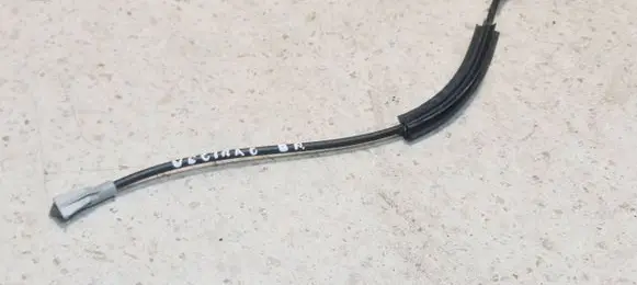 Front door cable line