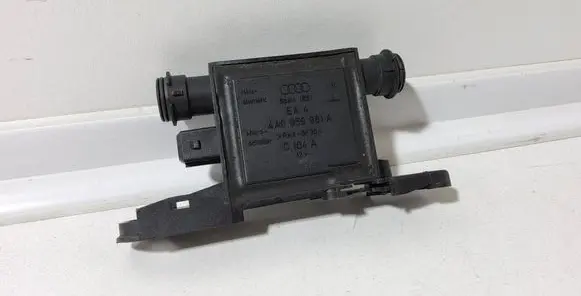 Audi A6 S6 C4 4A Door control unit/module 4A0959981A