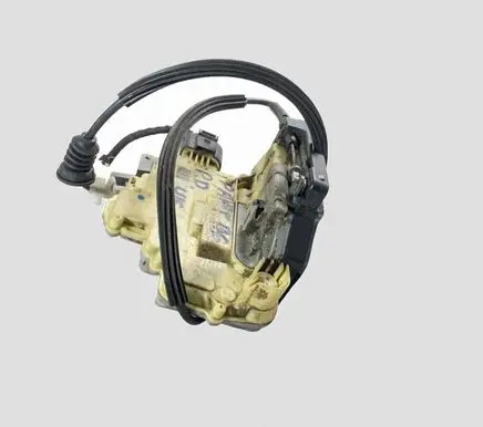 Volkswagen PASSAT B6 Front door lock 3C2837016A