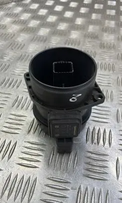 Mercedes-Benz E W212 Mass air flow meter A6510900248